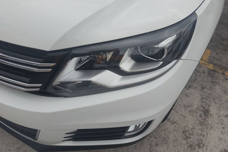 大众 途观 2016款 300TSI 自动两驱舒适版局部细节36