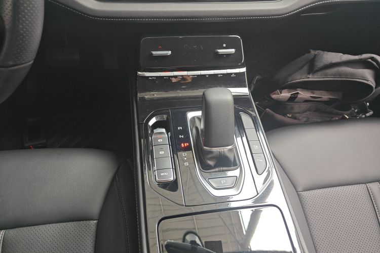 五菱汽车 五菱凯捷 2020款 1.5T CVT旗舰型中控内饰18