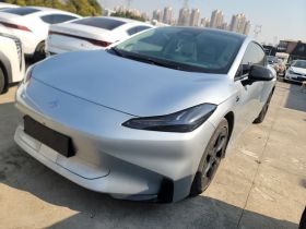 昊铂GT 2023款 560后驱七翼版