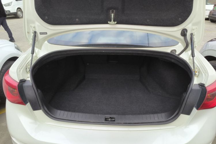 英菲尼迪Q50L 2016款 2.0T 悦享版机舱底盘23