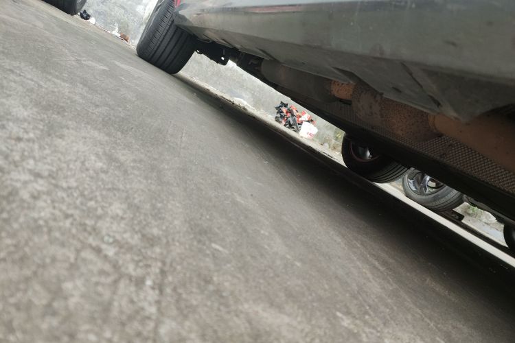 比亚迪 秦PLUS 2023款 冠军版 DM-i 55KM超越型局部细节9001