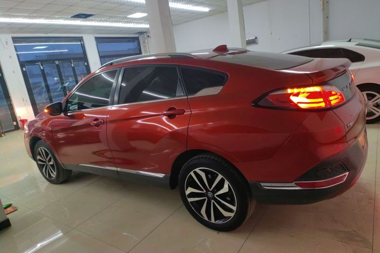 启辰T90 2017款 2.0L CVT智尚版车身外观4