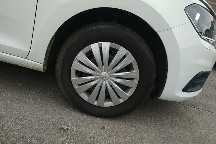 大众 桑塔纳 2021款 1.5L 自动风尚版车身外观6001