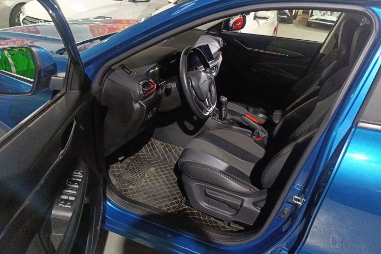 长安欧尚X5 2021款 改款 1.6L 手动豪华型中控内饰20