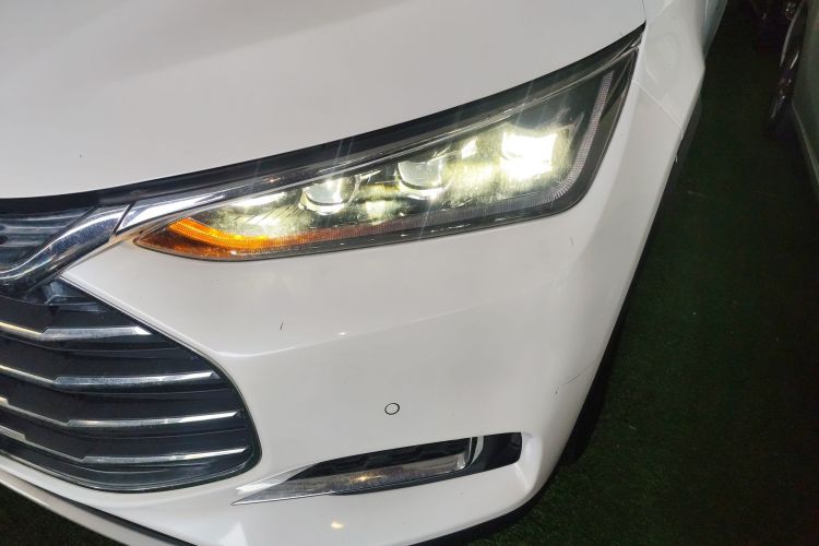 比亚迪 唐 2019款 2.0T 自动智联尊享型 5座 国VI局部细节36