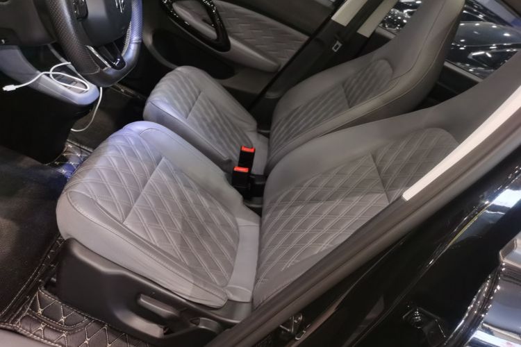 零跑汽车 零跑T03 2021款 400舒享版中控内饰19