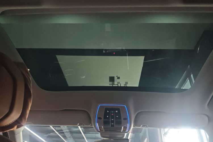 奥迪A8 2024款 A8L 50 TFSI quattro 臻选型局部细节22