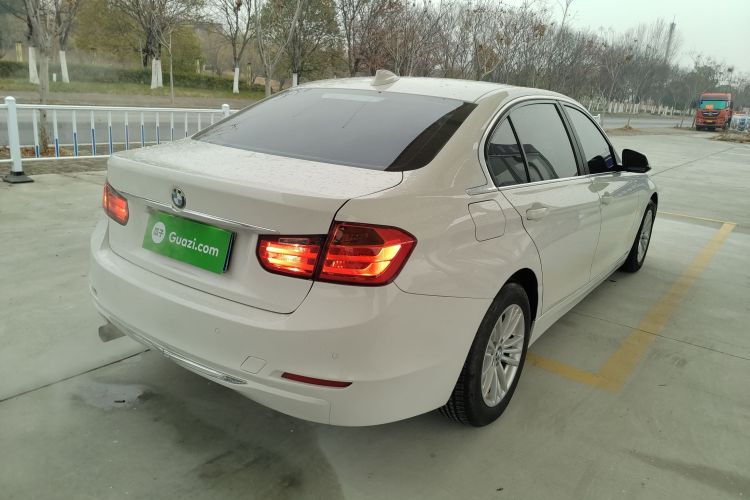 宝马3系 2015款 316Li 时尚型车身外观7