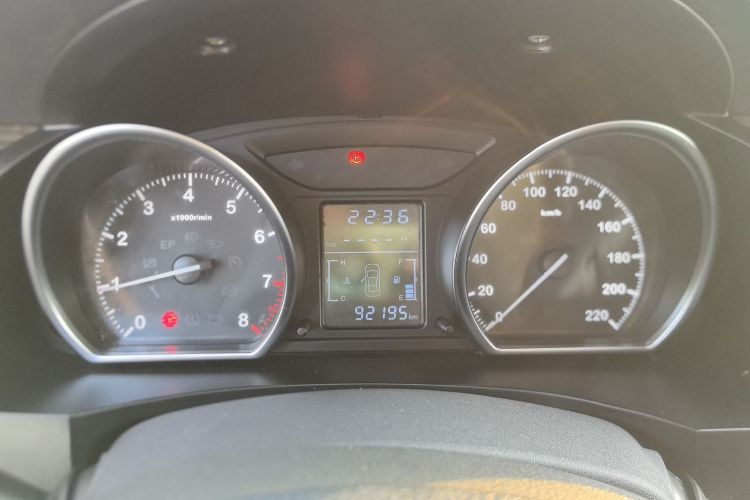 众泰T600 2015款 1.5T 手动尊贵型局部细节14