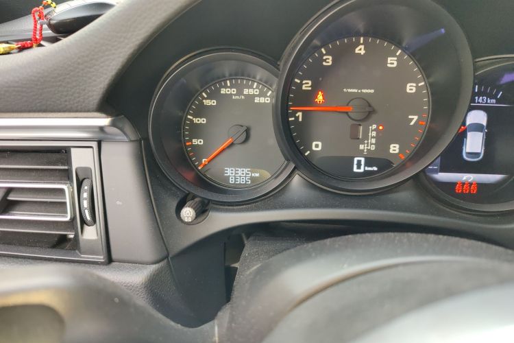 保时捷 2020款 Macan 2.0T中控内饰15