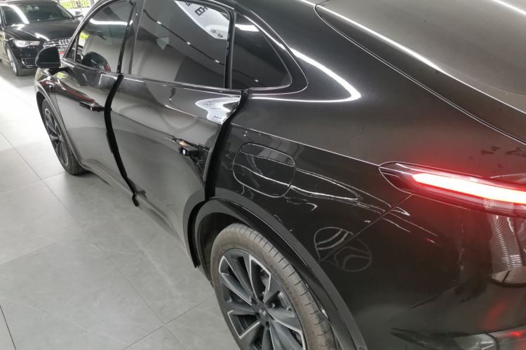 乐道L60 2024款 85kWh 四驱版车身外观4