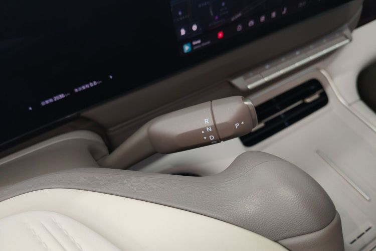 智己汽车 智己LS6 2026款 纯电 Max中控内饰18