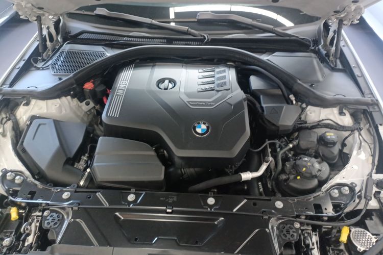 宝马3系 2020款 改款 325Li M运动套装机舱底盘24