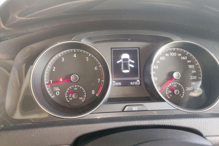 大众 高尔夫 2019款 280TSI DSG舒适型 国VI局部细节14