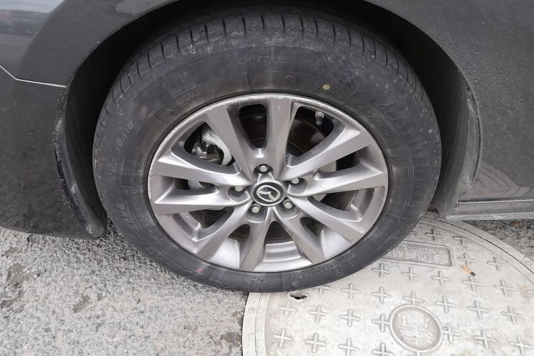 马自达3 昂克赛拉 2020款 1.5L 自动质型版车身外观35