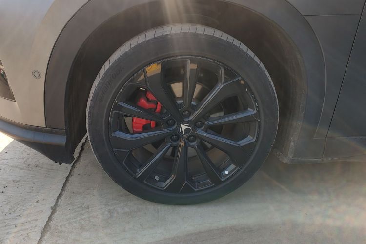 ARCFOX极狐 极狐 阿尔法T5(ARCFOX αT5) 2024款 660 MAX车身外观6007