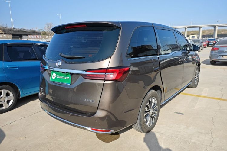 别克GL8 2023款 陆上公务舱 舒适型车身外观7