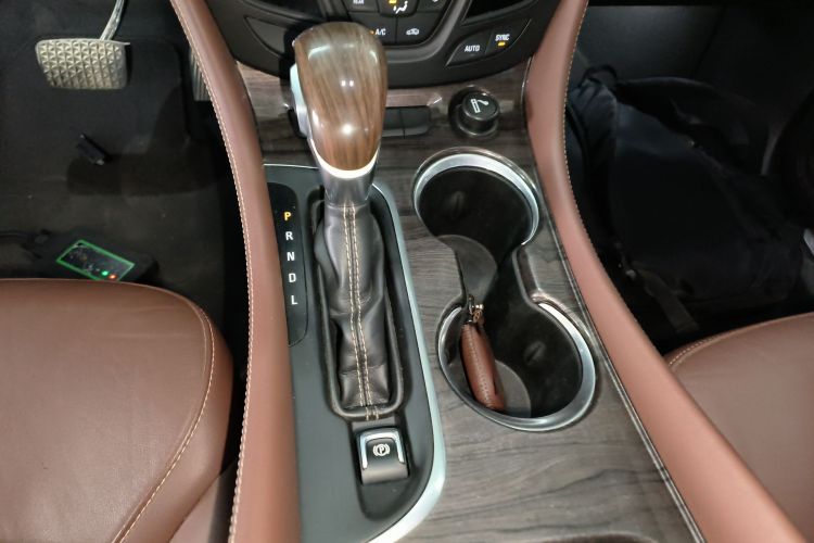 别克 昂科威 2017款 20T 两驱豪华型局部细节18