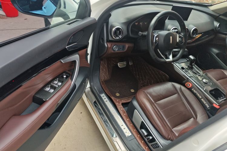 魏牌 VV7 2017款 2.0T 旗舰型中控内饰7003