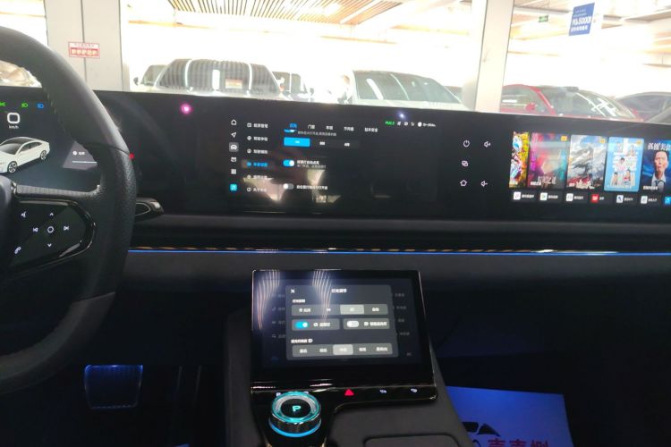 岚图汽车 岚图追光 2023款 四驱标准版中控内饰16