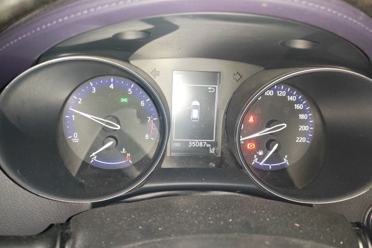 丰田C-HR 2018款 2.0L 领先天窗版 国VI中控内饰14