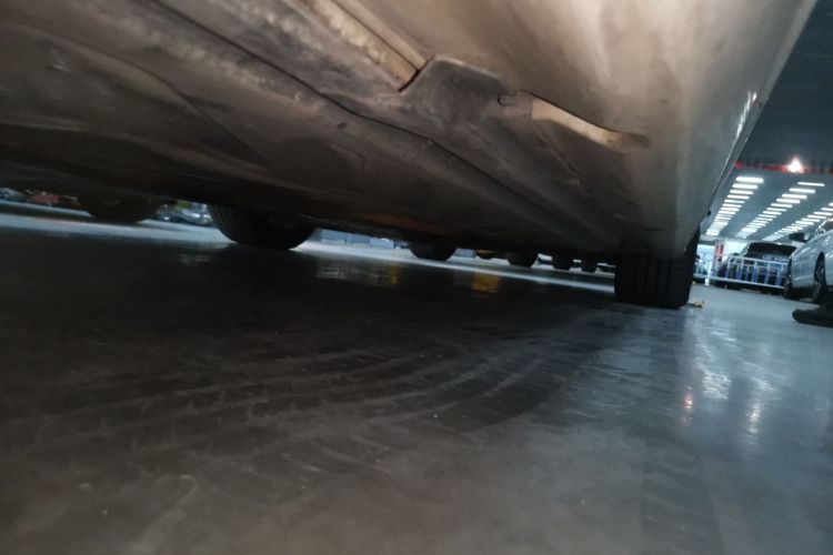 奔驰C级(进口) 2016款 C 200 轿跑版局部细节9001