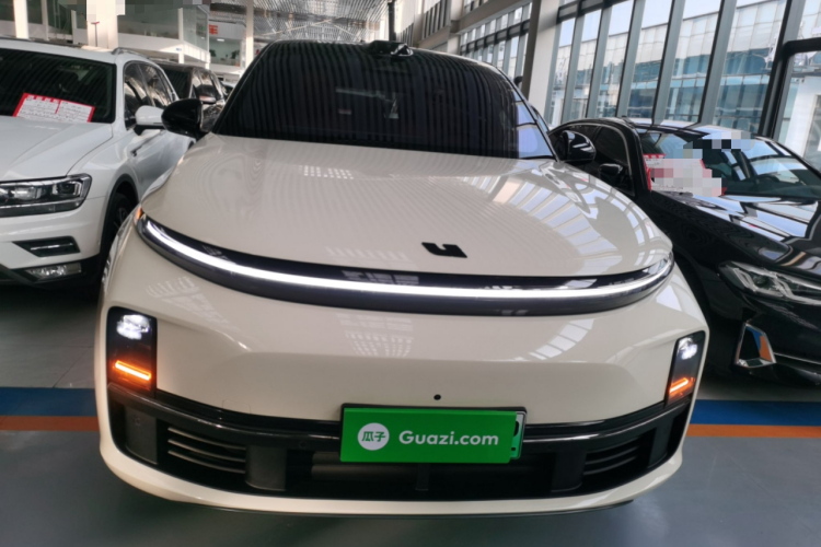 理想汽车 理想L7 2024款 MAX车身外观2