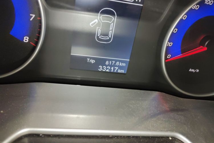 吉利汽车 帝豪 2016款 三厢 1.5L 手动向上版中控内饰15