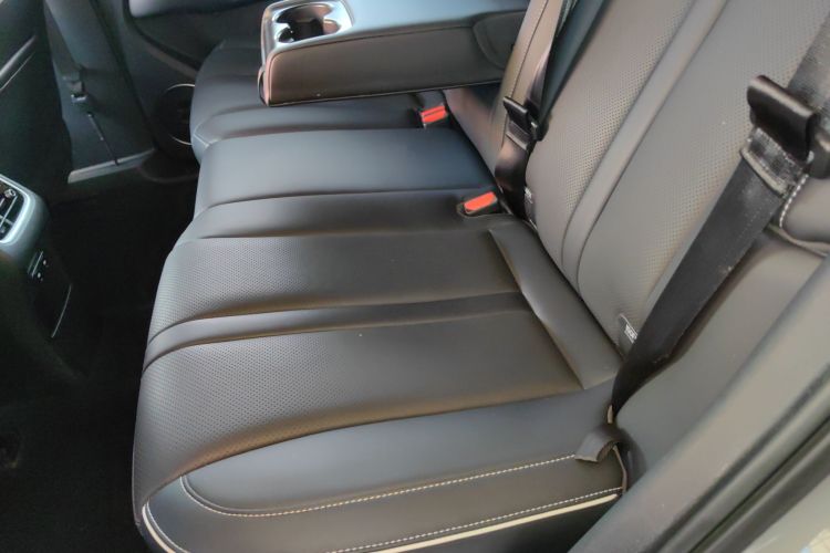 坦克300 2023款 越野版 2.0T 征服者中控内饰21