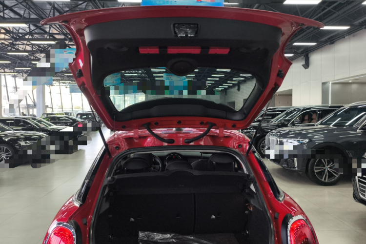 MINI 2015款 1.2T ONE 五门版机舱底盘23