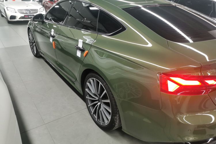 奥迪A5 2024款 Sportback 40 TFSI quattro 豪华动感型车身外观4