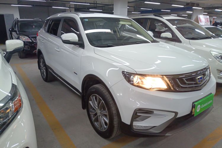 吉利汽车 博越 2018款 1.8TD 手动两驱智雅型车身外观3