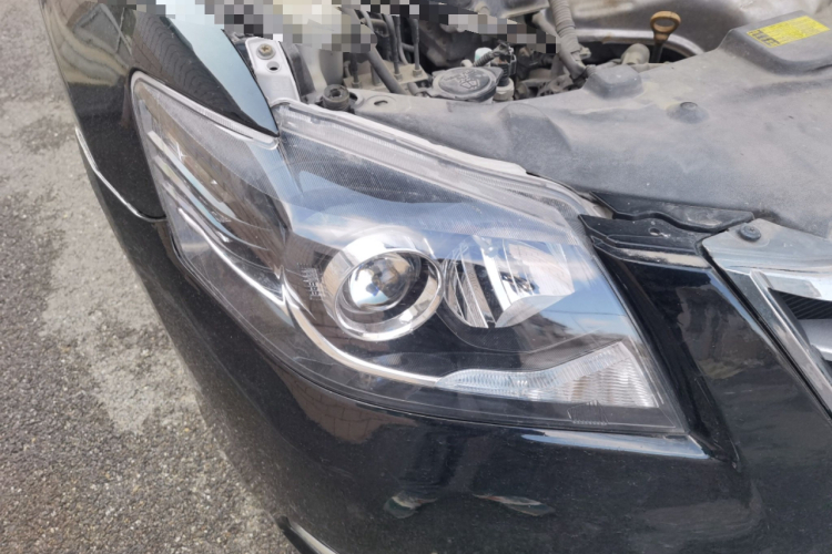 丰田 凯美瑞 2013款 200E 经典精英版车身外观8