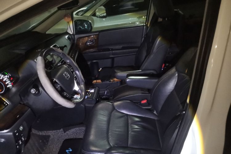 本田 奥德赛 2015款 2.4L 至尊版中控内饰19