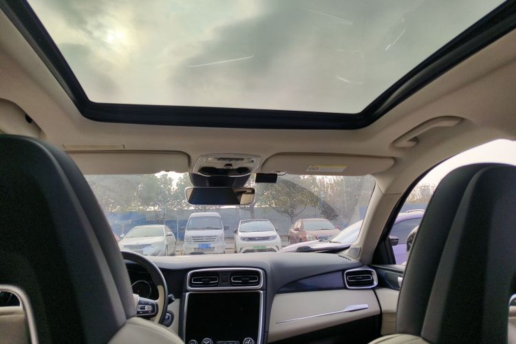 领克01 2019款 2.0T 两驱耀Pro版 国VI中控内饰22