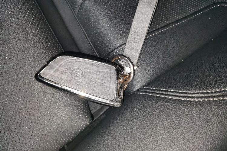 宝马5系(进口) 2022款 改款二 525i M运动套装中控内饰11