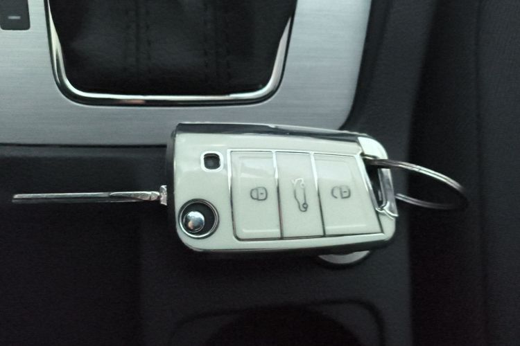 斯柯达 明锐 2018款 TSI230 DSG舒适版中控内饰7001