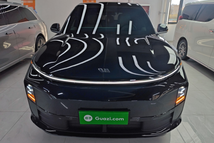 理想汽车 理想L6 2024款 Pro车身外观2