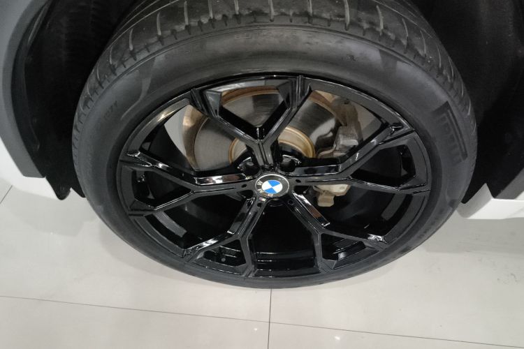 宝马X5(进口) 2014款 xDrive35i 典雅型车身外观6001