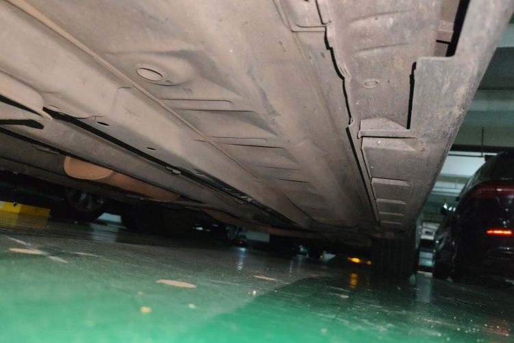 日产 天籁 2012款 2.0L XL智享版局部细节9004