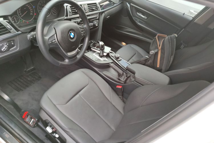 宝马3系 2016款 316Li 时尚型局部细节19