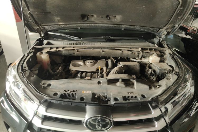 丰田 汉兰达 2018款 2.0T 四驱豪华版 7座 国VI局部细节24