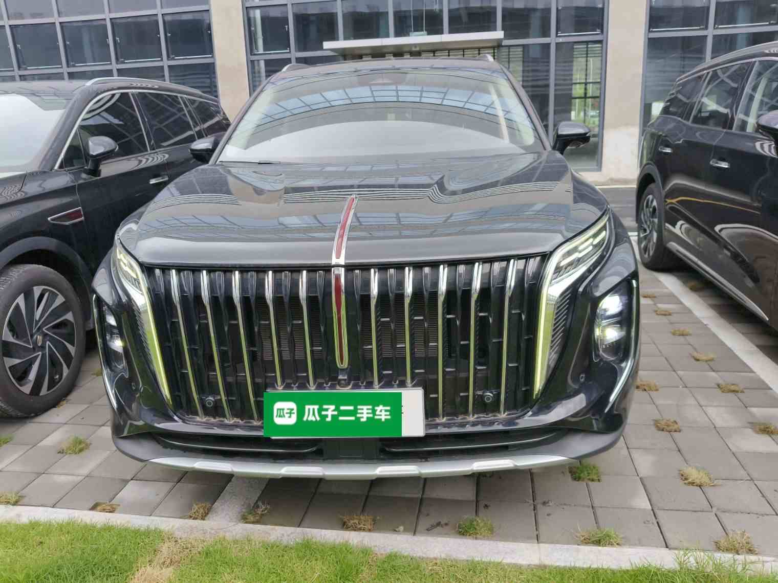 红旗HS7 PHEV 2024款 2.0T PHEV 四驱旗畅版 6座(1)