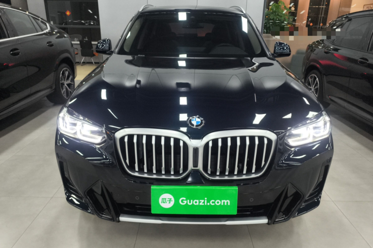 宝马X3 2022款 xDrive25i M运动套装车身外观2