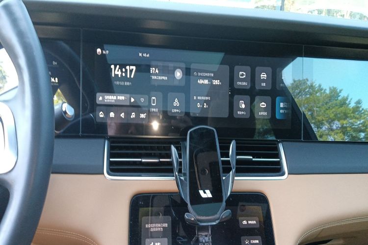 理想汽车 理想ONE 2021款 增程6座版局部细节16