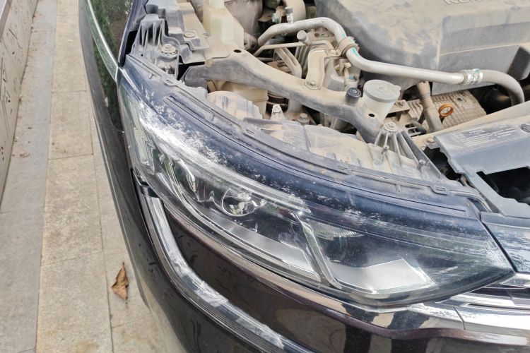 雷诺 科雷傲 2017款 2.5L 四驱至尊版车身外观6006