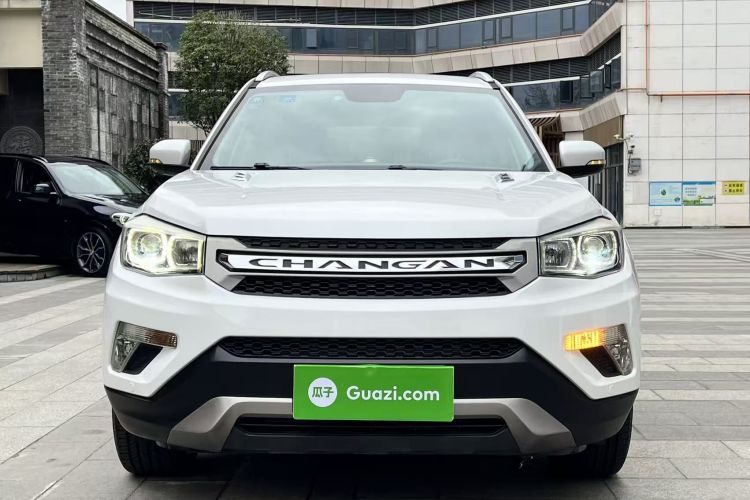 长安CS75 2016款 1.8T 自动尊贵型 国IV车身外观2