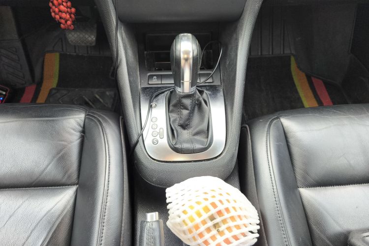 大众 高尔夫 2012款 1.4TSI 自动舒适型中控内饰18