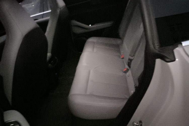 蔚来ET5T 2023款 75kWh Touring中控内饰7004