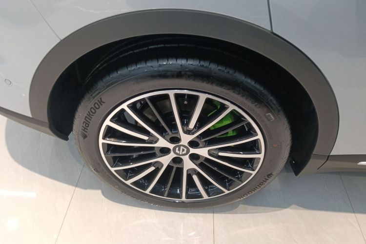 零跑汽车 零跑C11 2026款 增程 300激光雷达智尊版车身外观6008